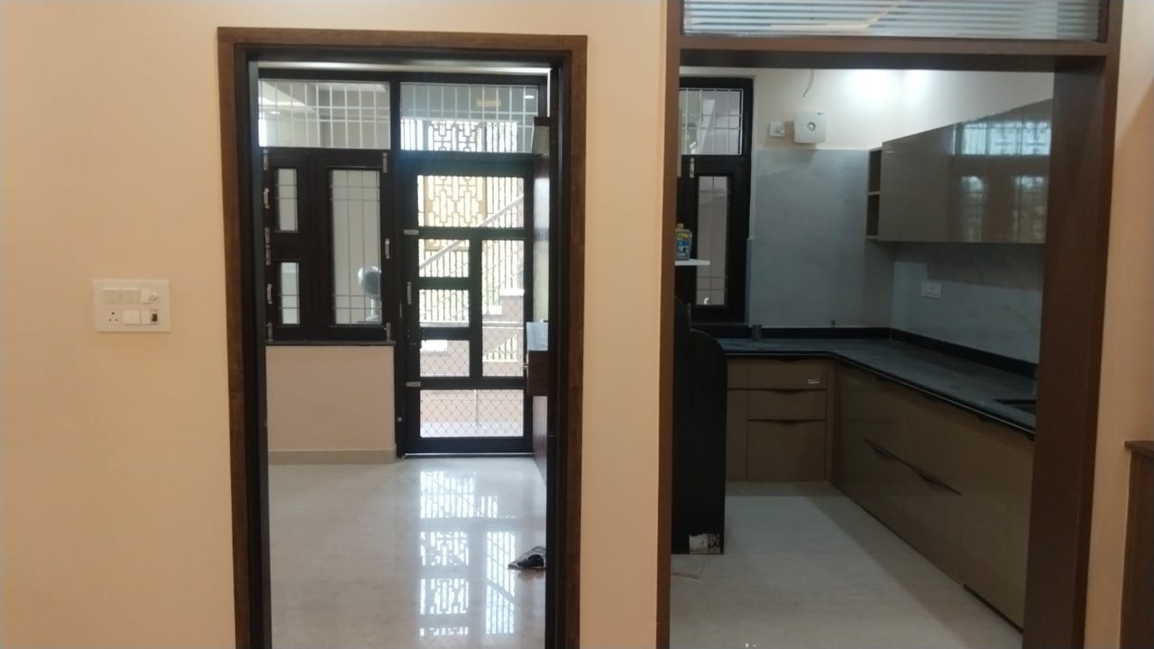 3BHK Flat for Rent in Gopalpura Bypass, Jaipur-Gopalpura Bypass-Jaipur